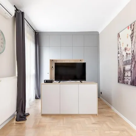 Marszalkowska 28 By Renters Varsovia
